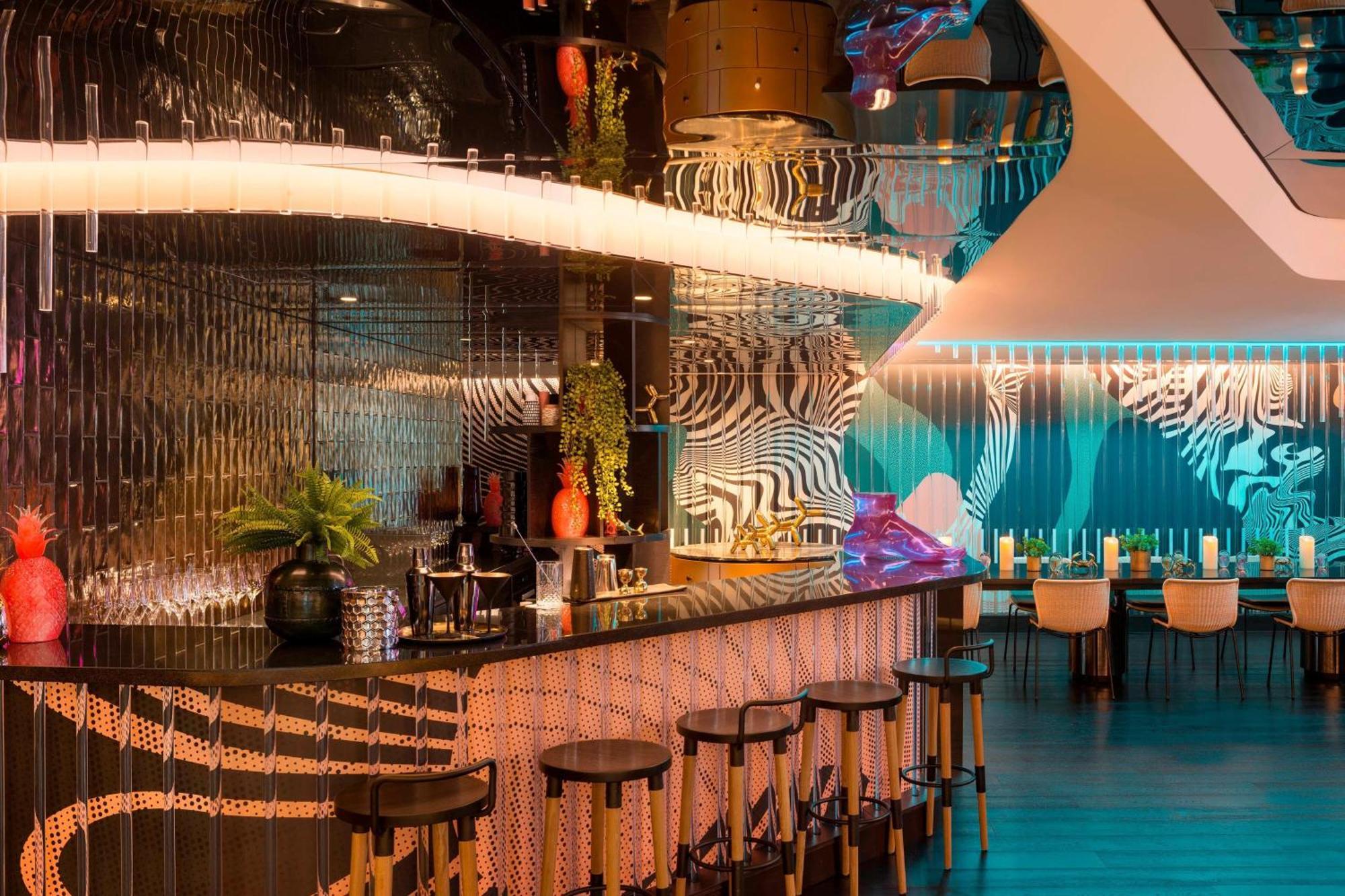 ดับเบิลยู บริสเบน Hotel ภายนอก รูปภาพ The bar at the nightclub